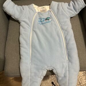 Merlin magic sleep suit size large